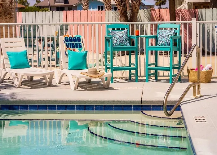 Yellow Family House With Heated Pool & Firepit! * Gulf Shores